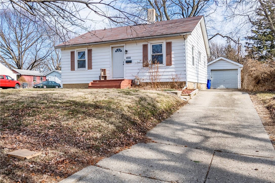 1030 North University Avenue Decatur, IL 62522 - Photo 3 of 17