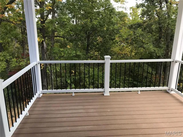 $419,900 | 1694 Scenic Drive, Festus, MO 63028