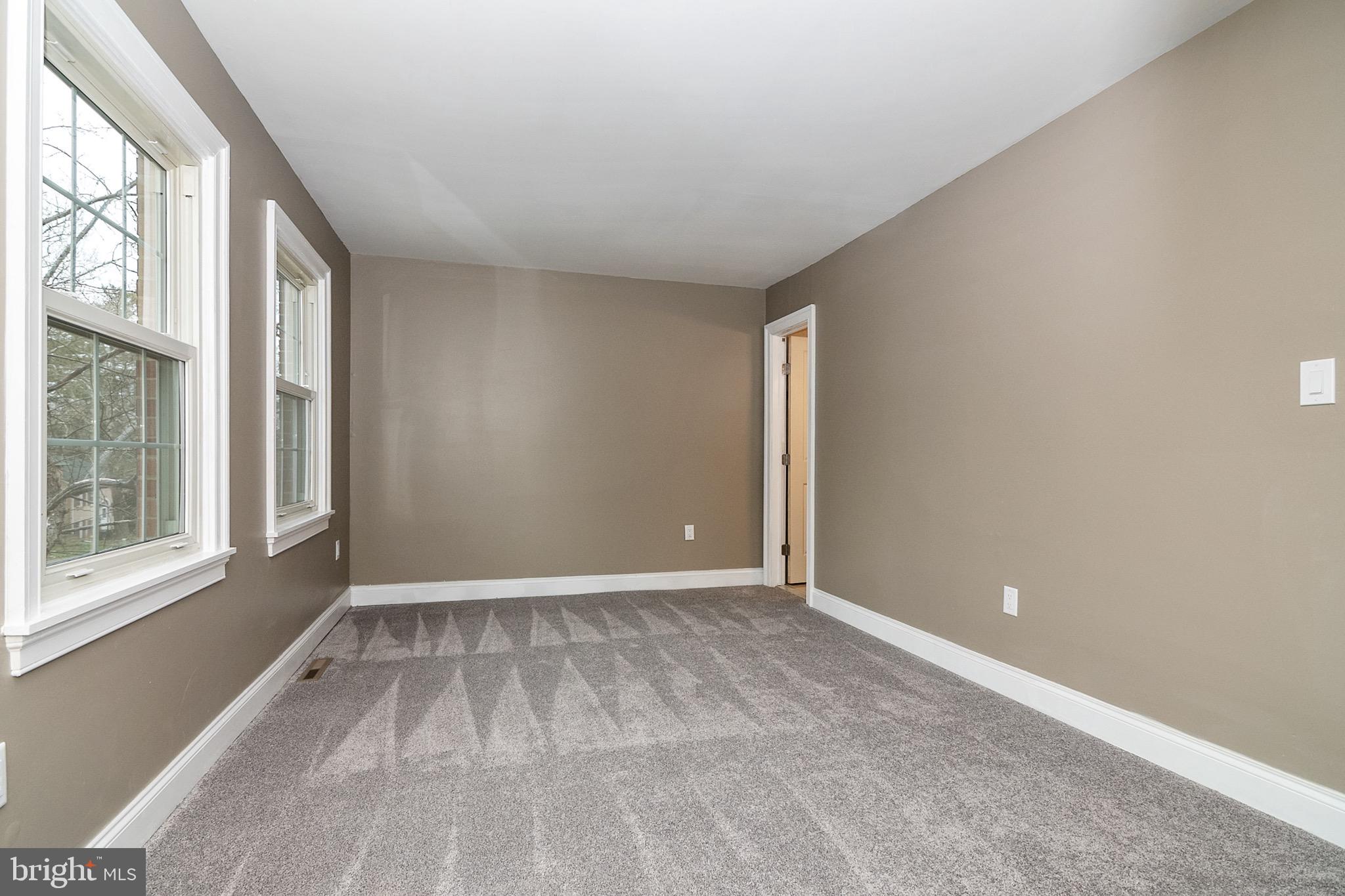 5974 Grand Banks Road Columbia, MD 21044 - Photo 22 of 36 Master bedroom