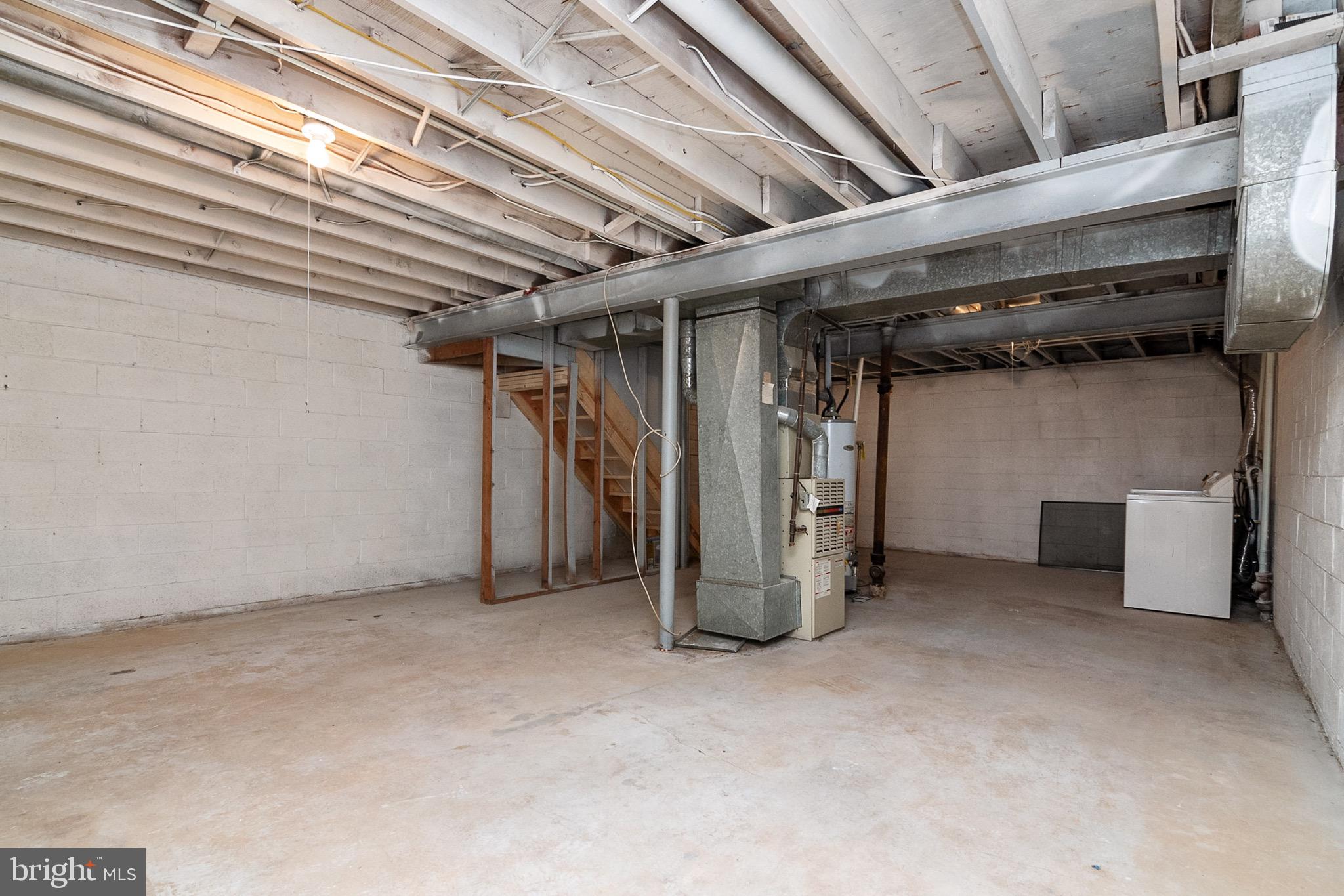 5974 Grand Banks Road Columbia, MD 21044 - Photo 34 of 36 Gallery Image 34