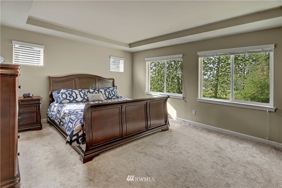 5826 Northeast 7th Place Renton, WA 98059 - Photo 14 of 18 Gallery Image 14