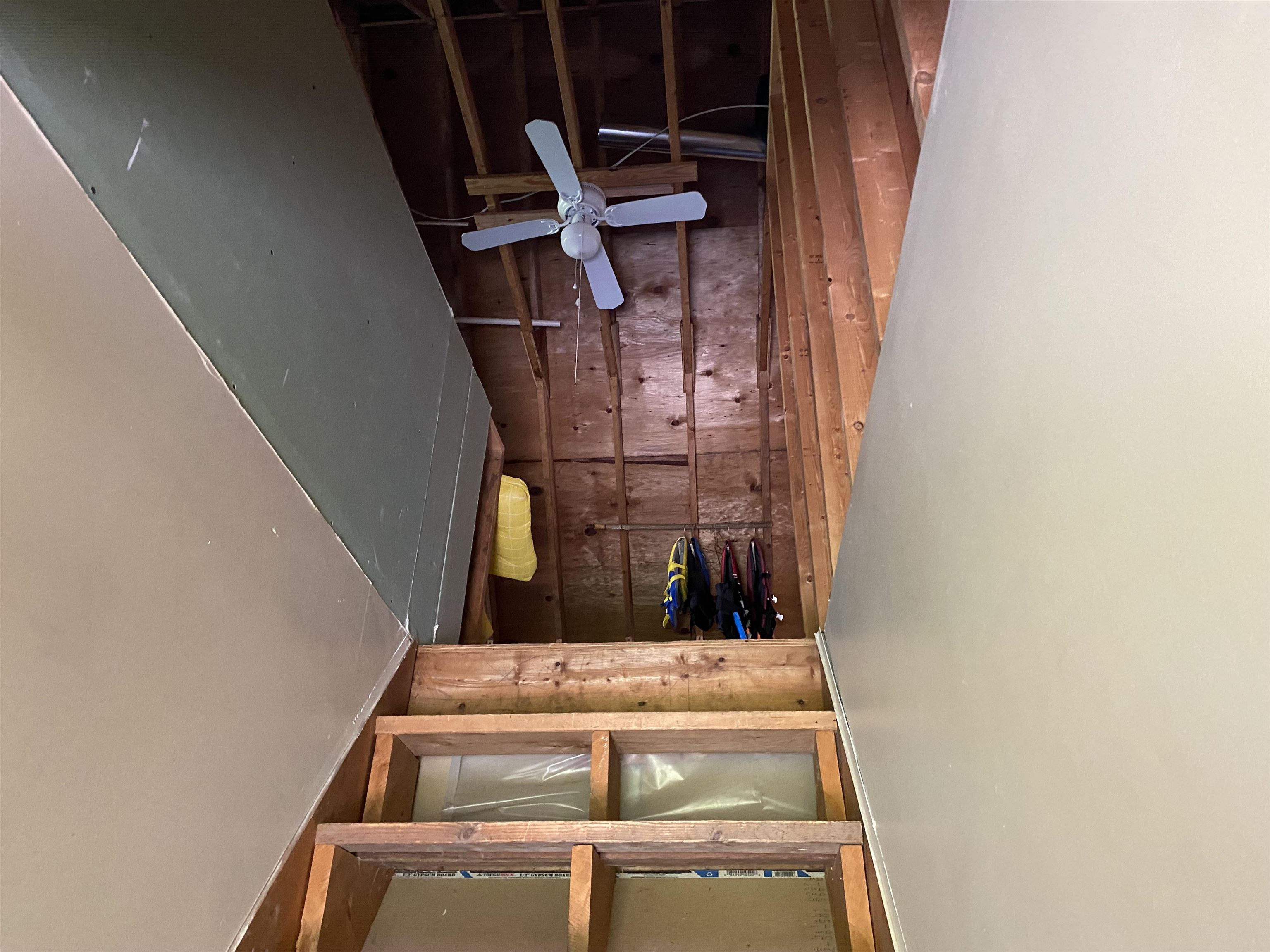 1072 Black Pond Road Hubbardton, VT 05743 - Photo 11 of 21 Gallery Image 11