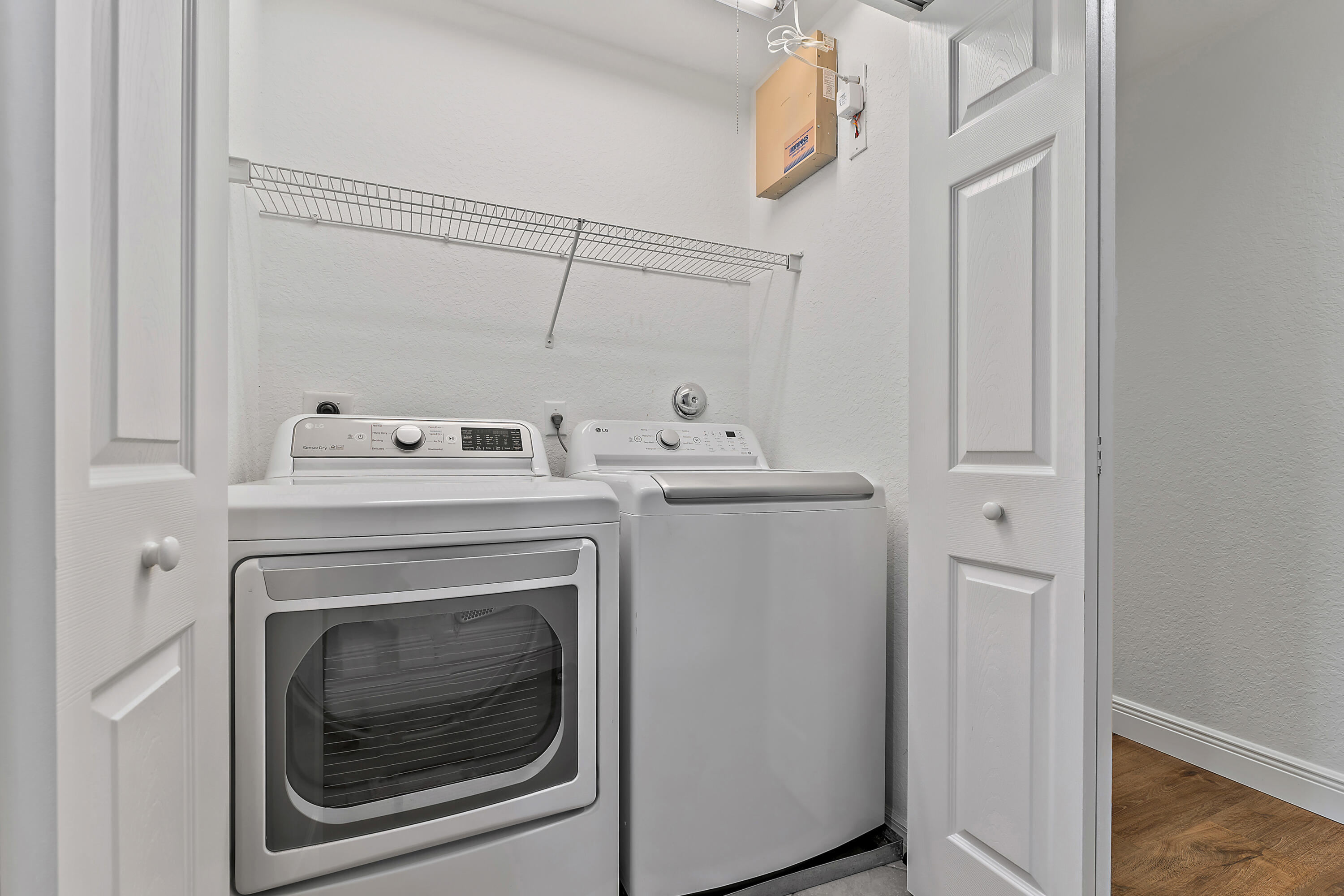 5338 Southeast Mitchell Lane Stuart, FL 34997 - Photo 16 of 18 024-5338SEMitchellLn-Stuart-FULL