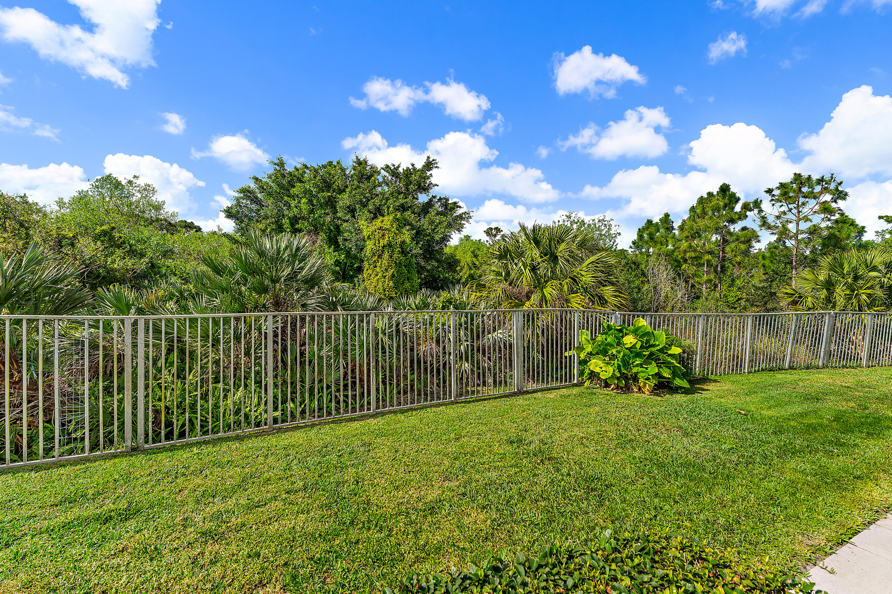 5338 Southeast Mitchell Lane Stuart, FL 34997 - Photo 18 of 18 040-5338SEMitchellLn-Stuart-FULL
