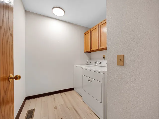 $524,800 | 2568 Southwest Orchard Court, Gresham, OR 97080