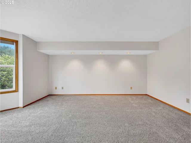 $524,800 | 2568 Southwest Orchard Court, Gresham, OR 97080