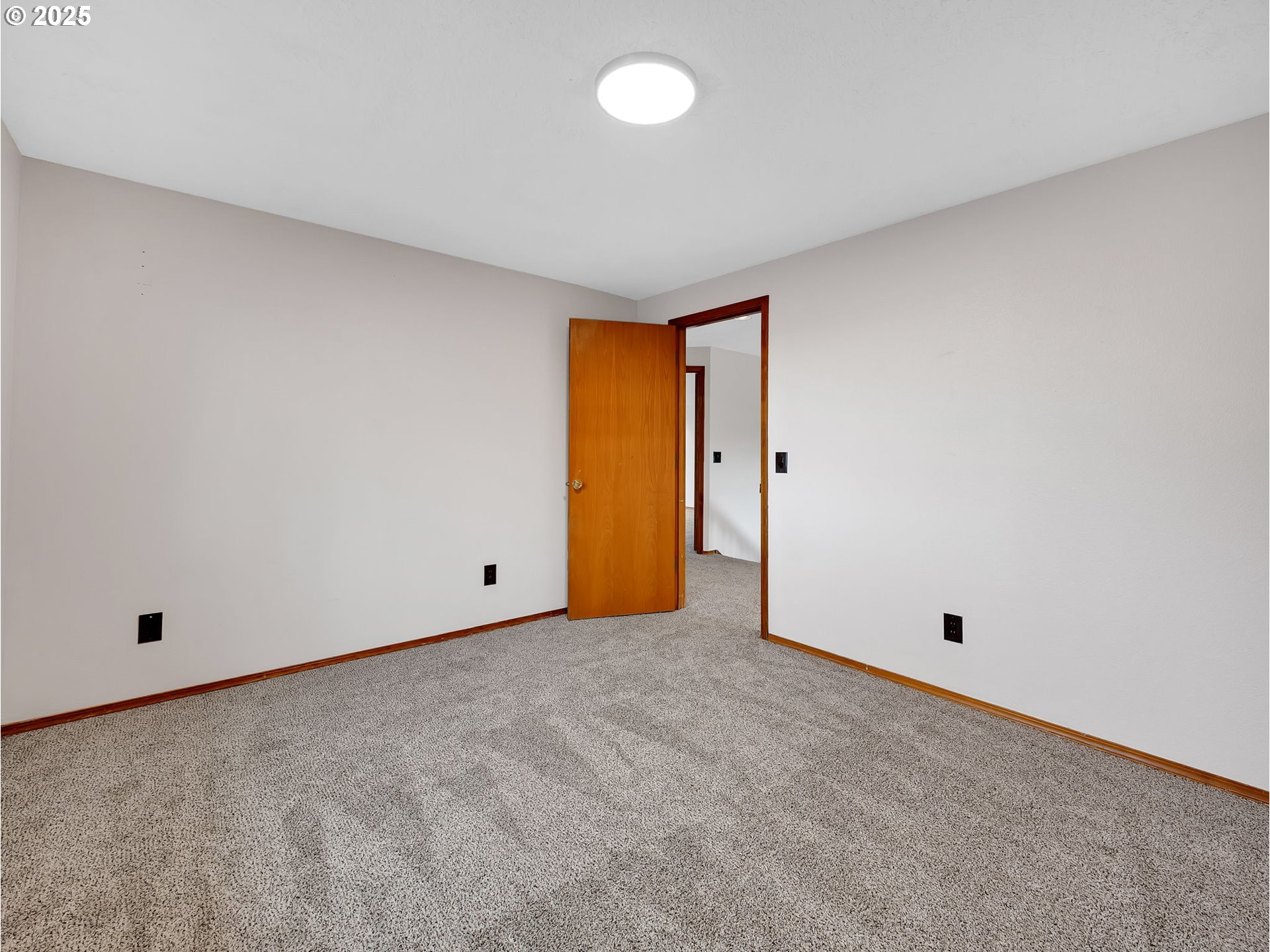 2568 Southwest Orchard Court Gresham, OR 97080 - Photo 28 of 46 a view of an empty room