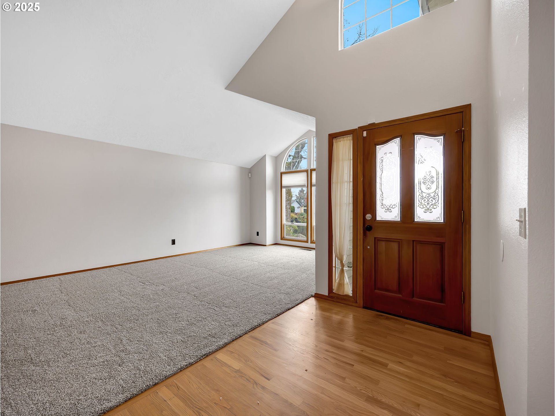 2568 Southwest Orchard Court Gresham, OR 97080 - Photo 3 of 46 a view of an empty room and window