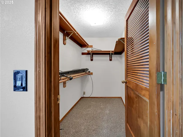 $524,800 | 2568 Southwest Orchard Court, Gresham, OR 97080