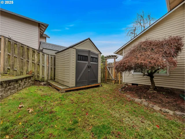 $524,800 | 2568 Southwest Orchard Court, Gresham, OR 97080