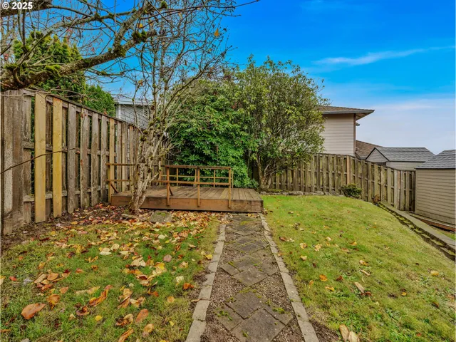 $524,800 | 2568 Southwest Orchard Court, Gresham, OR 97080