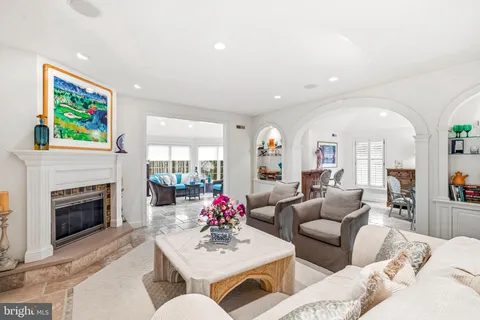 $1,595,000 | 7 Mercer Gate Drive, Doylestown, PA 18901