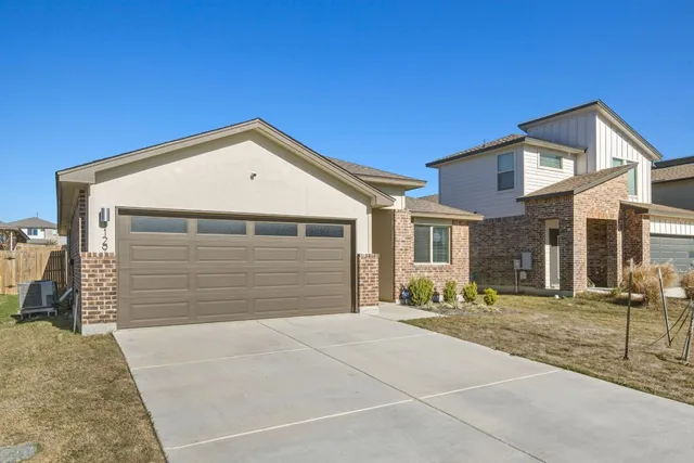 $1,850 | 1129 Tipton Street, Georgetown, TX 78633