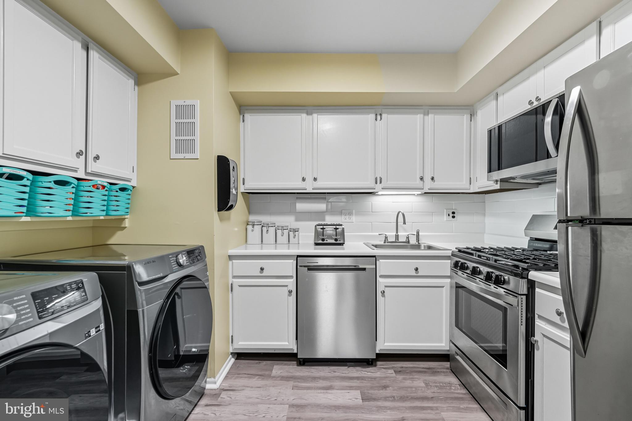 1505 Painters Crossing, Unit 1505 Chadds Ford, PA 19317 - Photo 11 of 32 Kitchen