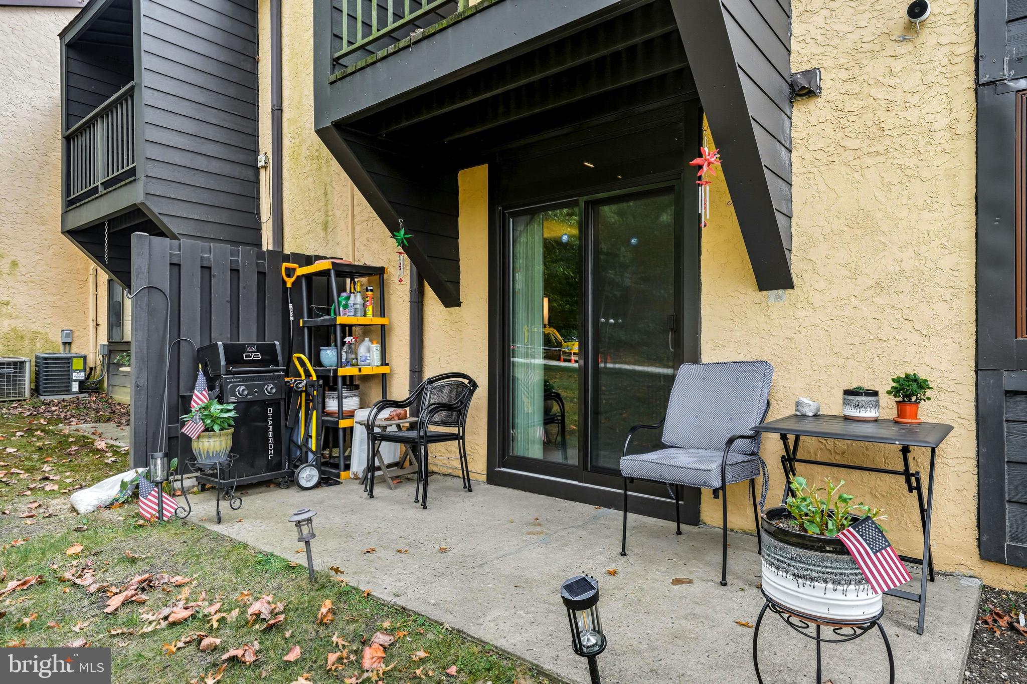 1505 Painters Crossing, Unit 1505 Chadds Ford, PA 19317 - Photo 25 of 32 Back patio