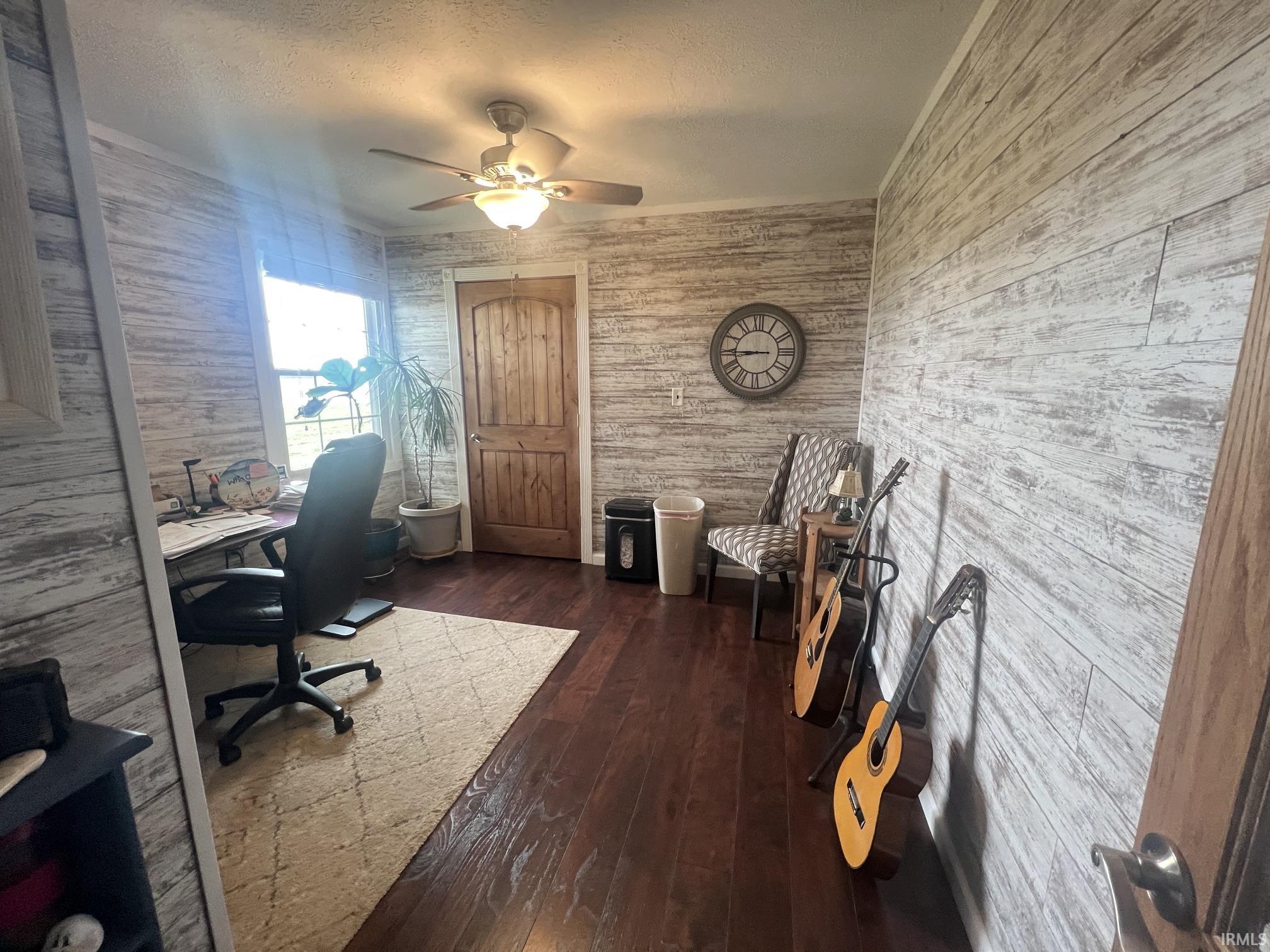7127 County Rd West 600 North Galveston, IN 46932 - Photo 7 of 10