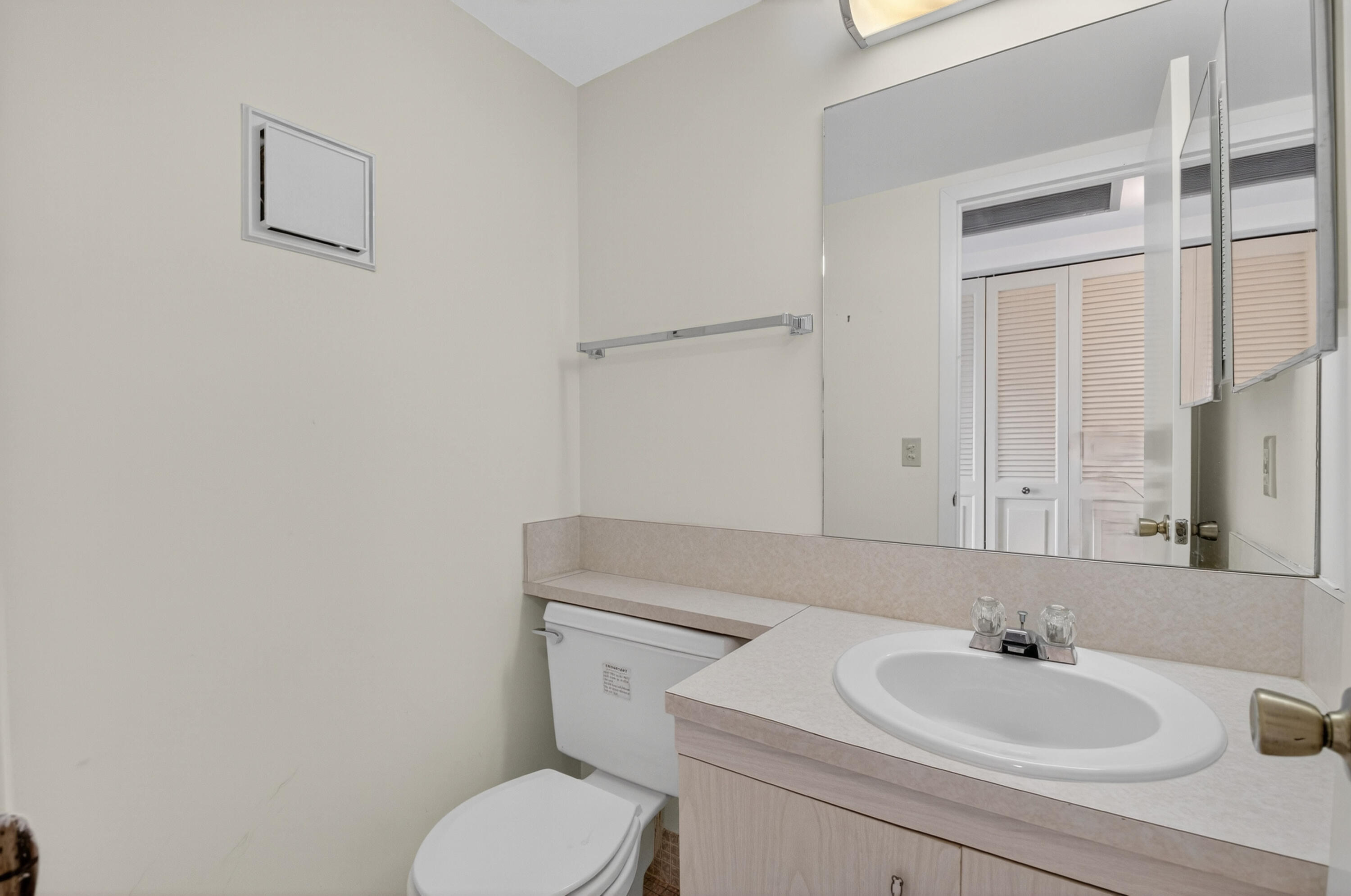 4093 Wolverton East, Unit 4093 Boca Raton, FL 33434 - Photo 22 of 85 DSC_1836
