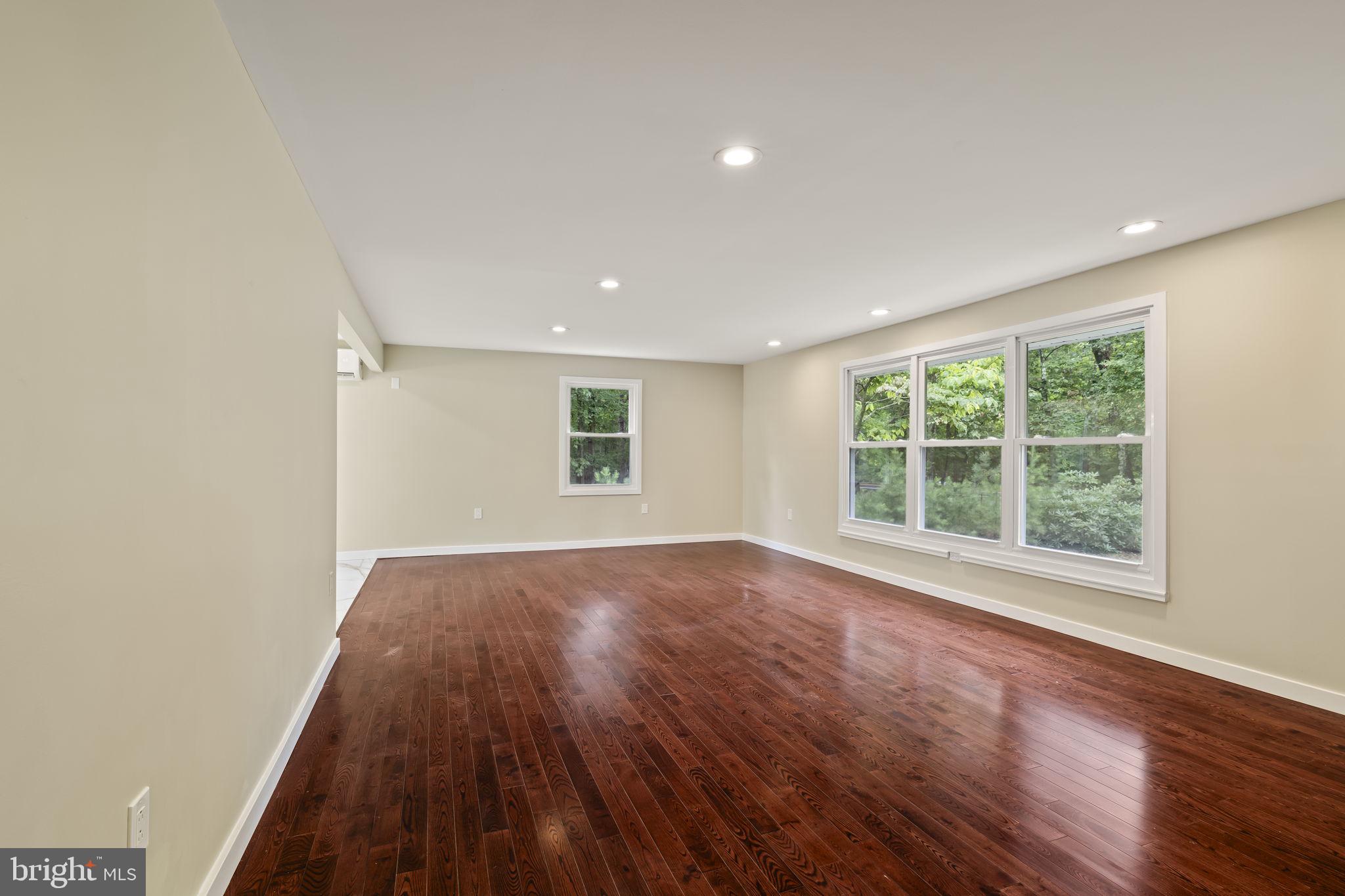 239 Atsion Road Medford, NJ 08055 - Photo 5 of 42 Gallery Image 5
