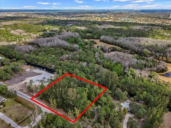 an aerial view of a houses