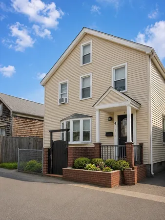 $399,000 | 4 Linden Court, New Bedford, MA 02740