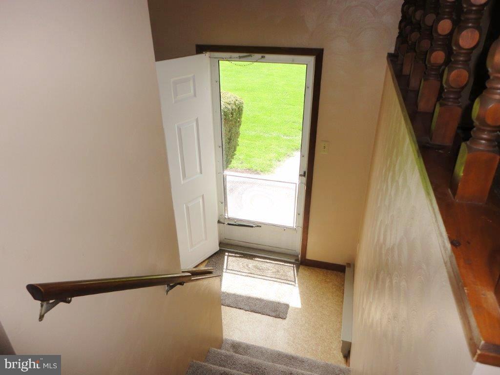 10 Stevens Street Hanover, PA 17331 - Photo 7 of 26