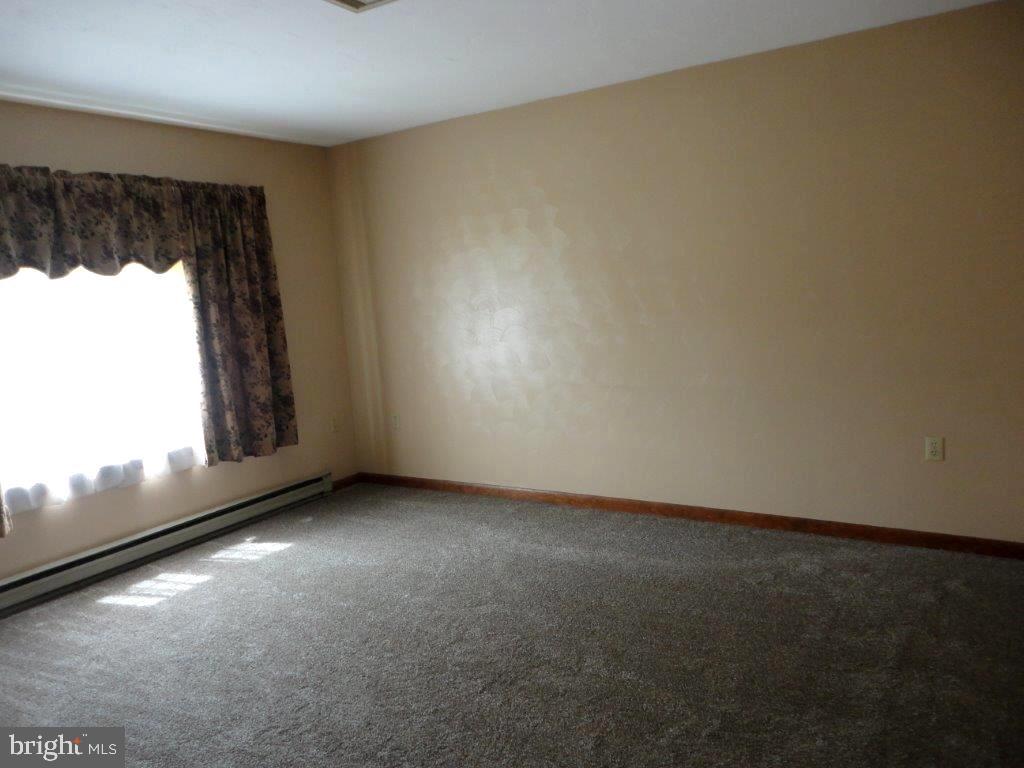 10 Stevens Street Hanover, PA 17331 - Photo 9 of 26