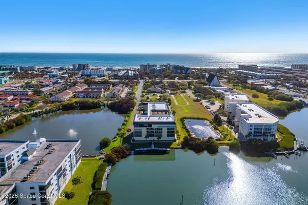$299,900 | 190 Escambia Lane, Unit 208, Cocoa Beach, FL 32931