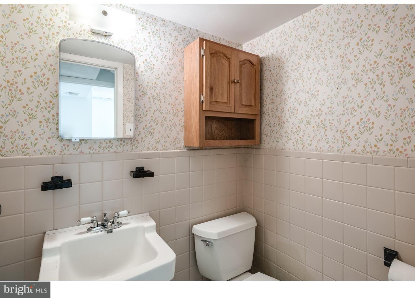 523 Berwyn Road Morrisville, PA 19067 - Photo 18 of 22 Half Bath