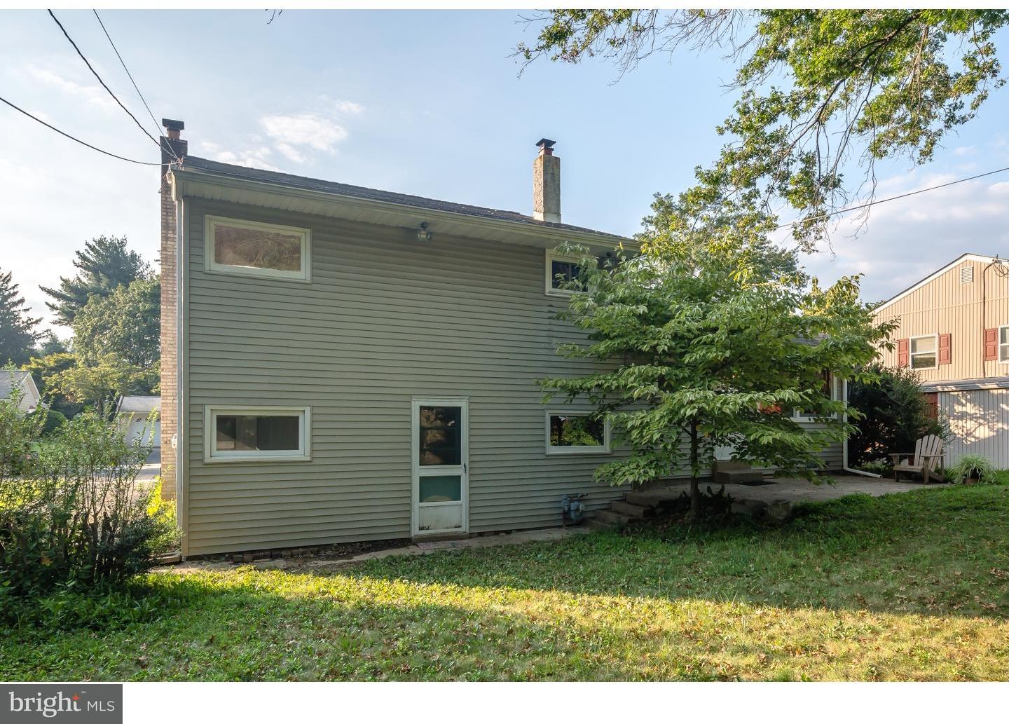 523 Berwyn Road Morrisville, PA 19067 - Photo 20 of 22 Back Yard
