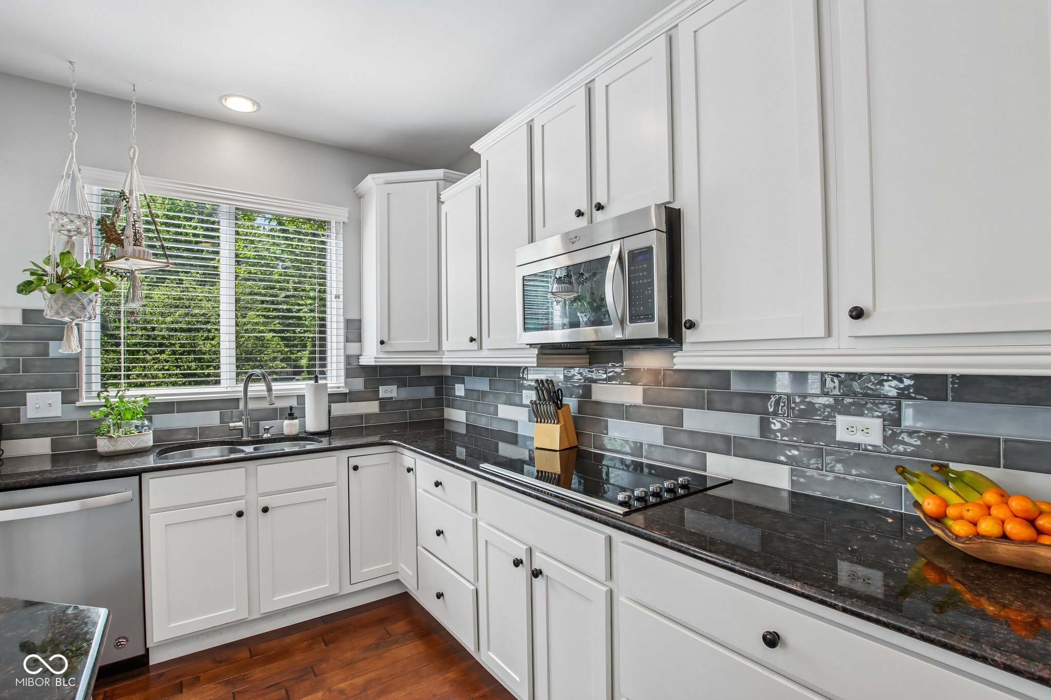 13499 Dorster Street Fishers, IN 46037 - Photo 14 of 55