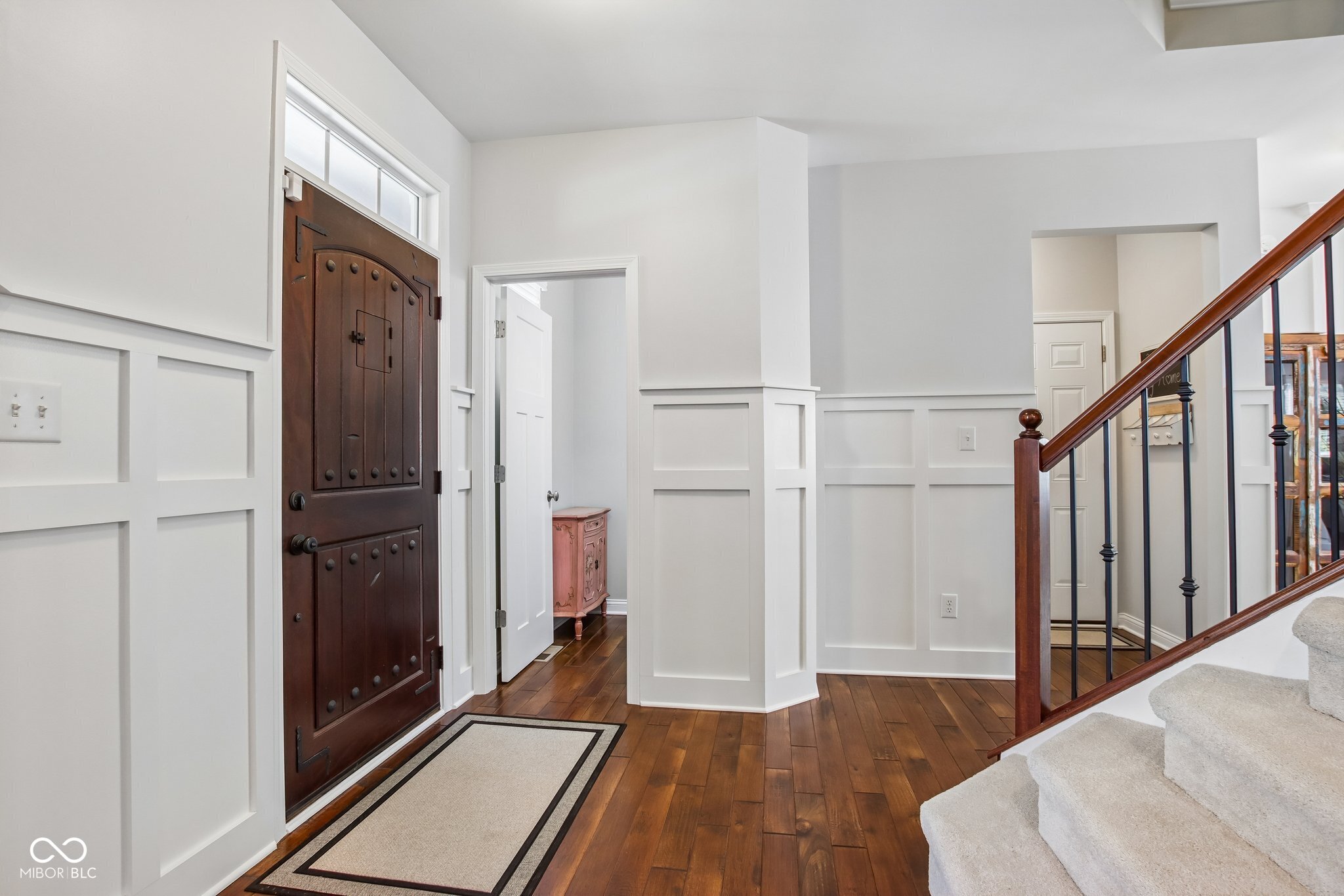 13499 Dorster Street Fishers, IN 46037 - Photo 5 of 55
