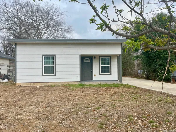 $1,125 | 455 Lincolnshire Drive, San Antonio, TX 78220