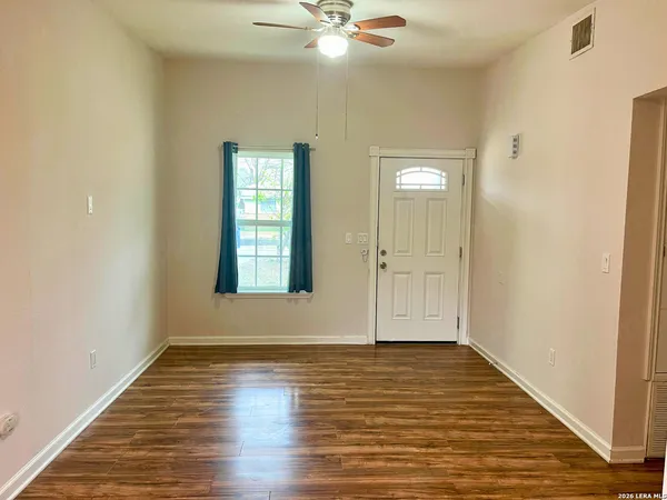 $1,125 | 455 Lincolnshire Drive, San Antonio, TX 78220