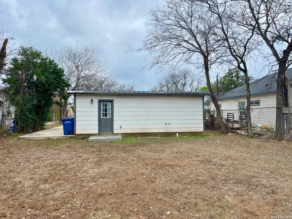 $1,125 | 455 Lincolnshire Drive, San Antonio, TX 78220