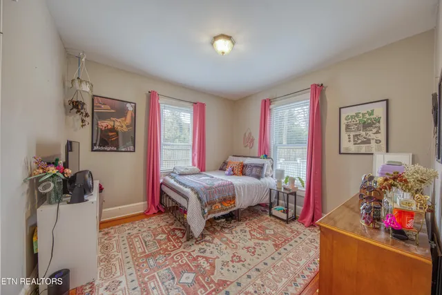 $339,000 | 5109 Oakview Road, Knoxville, TN 37918