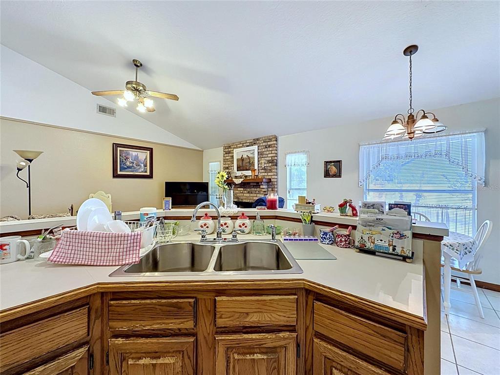 1681 East Spring Ridge Circle Winter Garden, FL 34787 - Photo 16 of 70