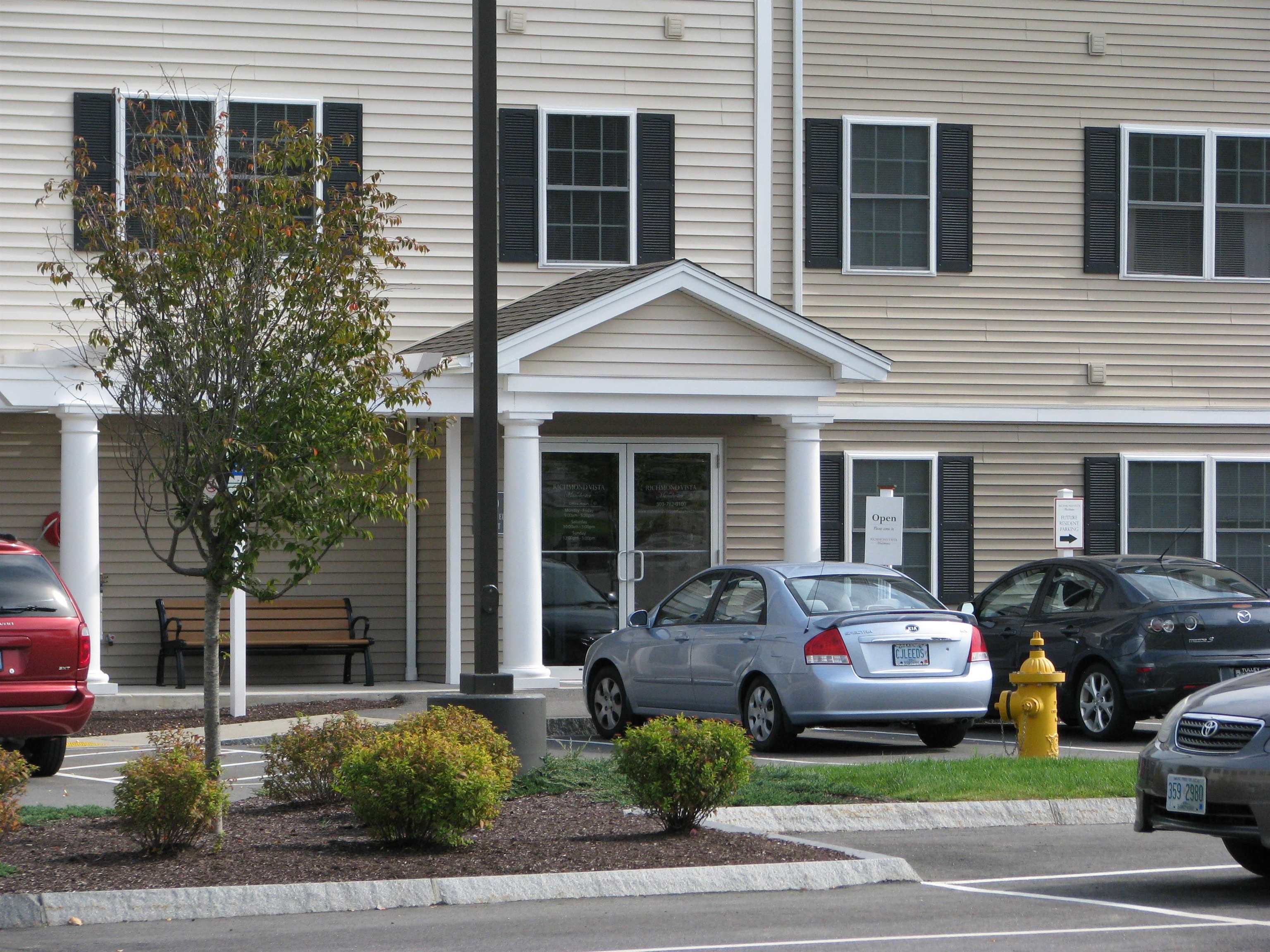 50 Sentinel Court, Unit 309 Manchester, NH 03103 - Photo 3 of 34