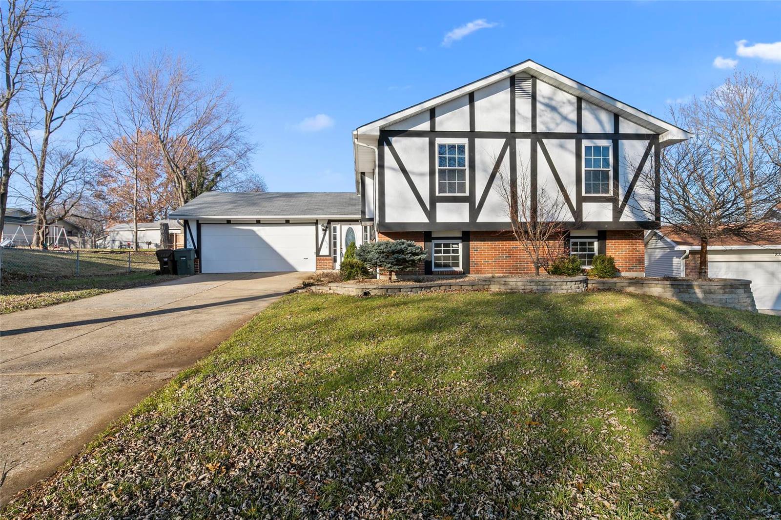 836 Green Ridge Lane St. Peters, MO 63376 - Photo 1 of 29 Gallery Image 1