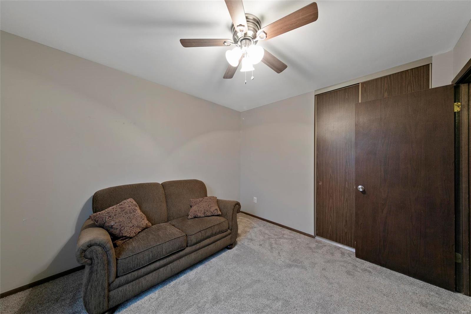 836 Green Ridge Lane St. Peters, MO 63376 - Photo 14 of 29 Gallery Image 14