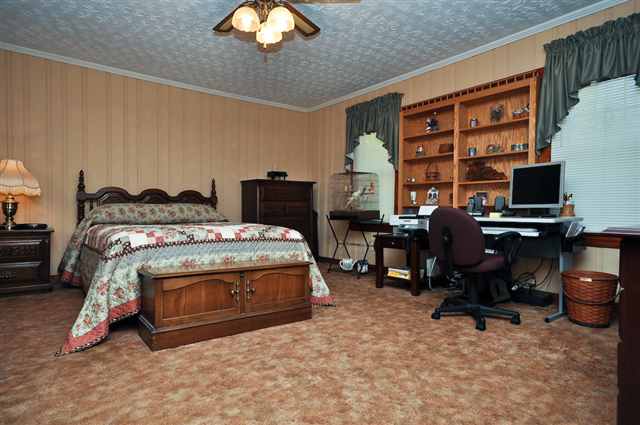 1551 Hunts Bridge Road Easley, SC 29640 - Photo 17 of 25 Gallery Image 17