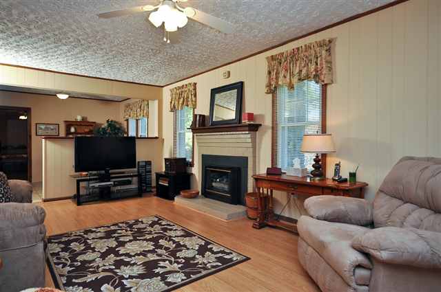 1551 Hunts Bridge Road Easley, SC 29640 - Photo 7 of 25 Gallery Image 7