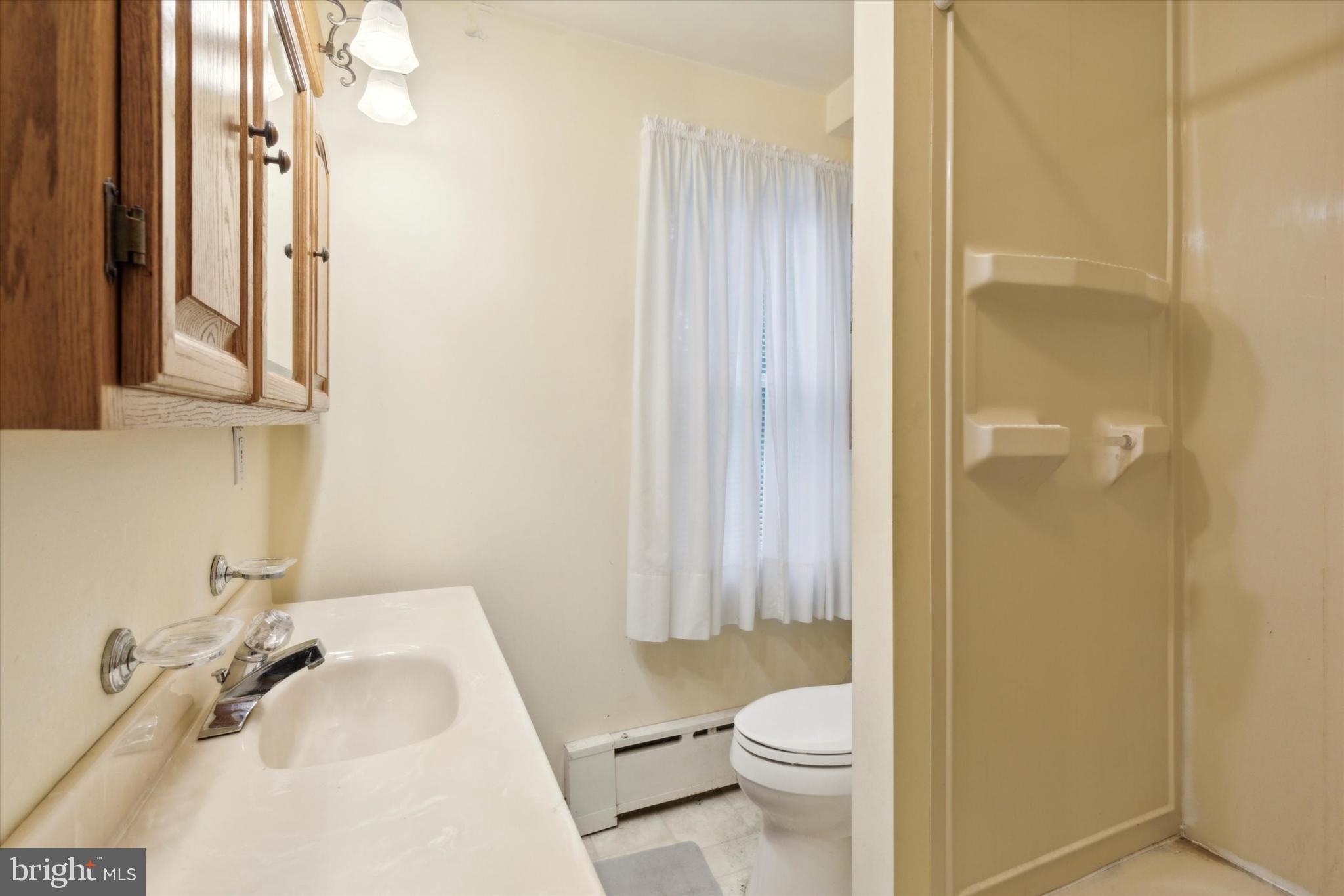13 Beechwood Road Brookhaven, PA 19015 - Photo 15 of 22 Gallery Image 15