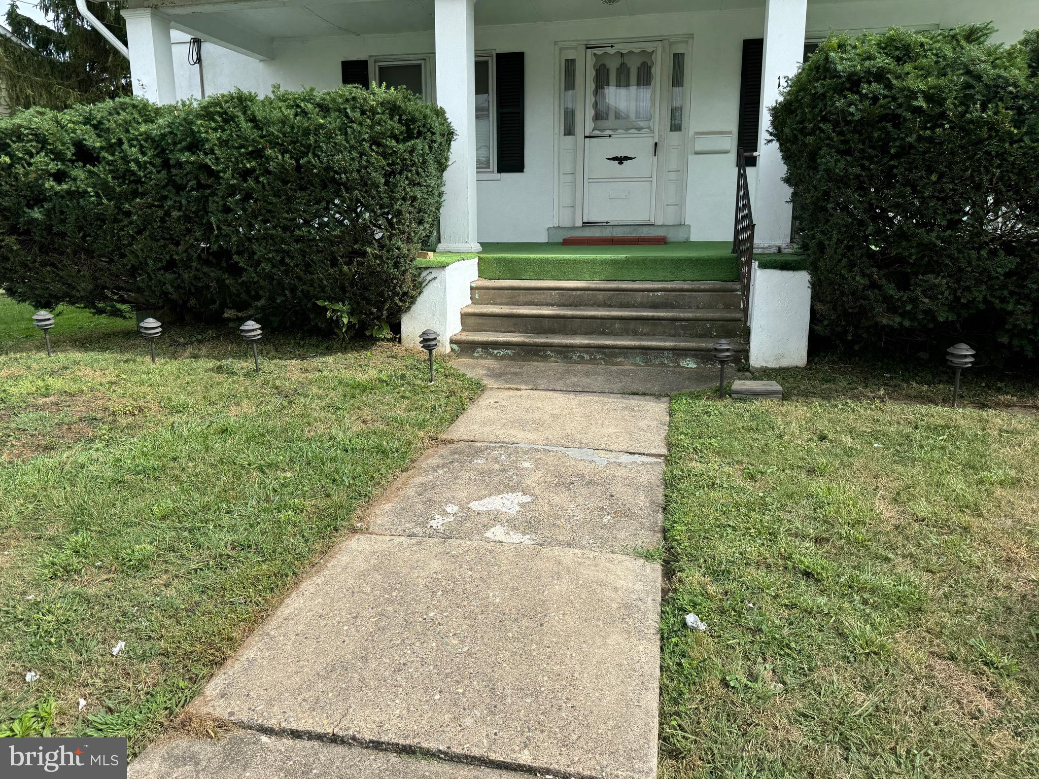 13 Beechwood Road Brookhaven, PA 19015 - Photo 19 of 22 Gallery Image 19