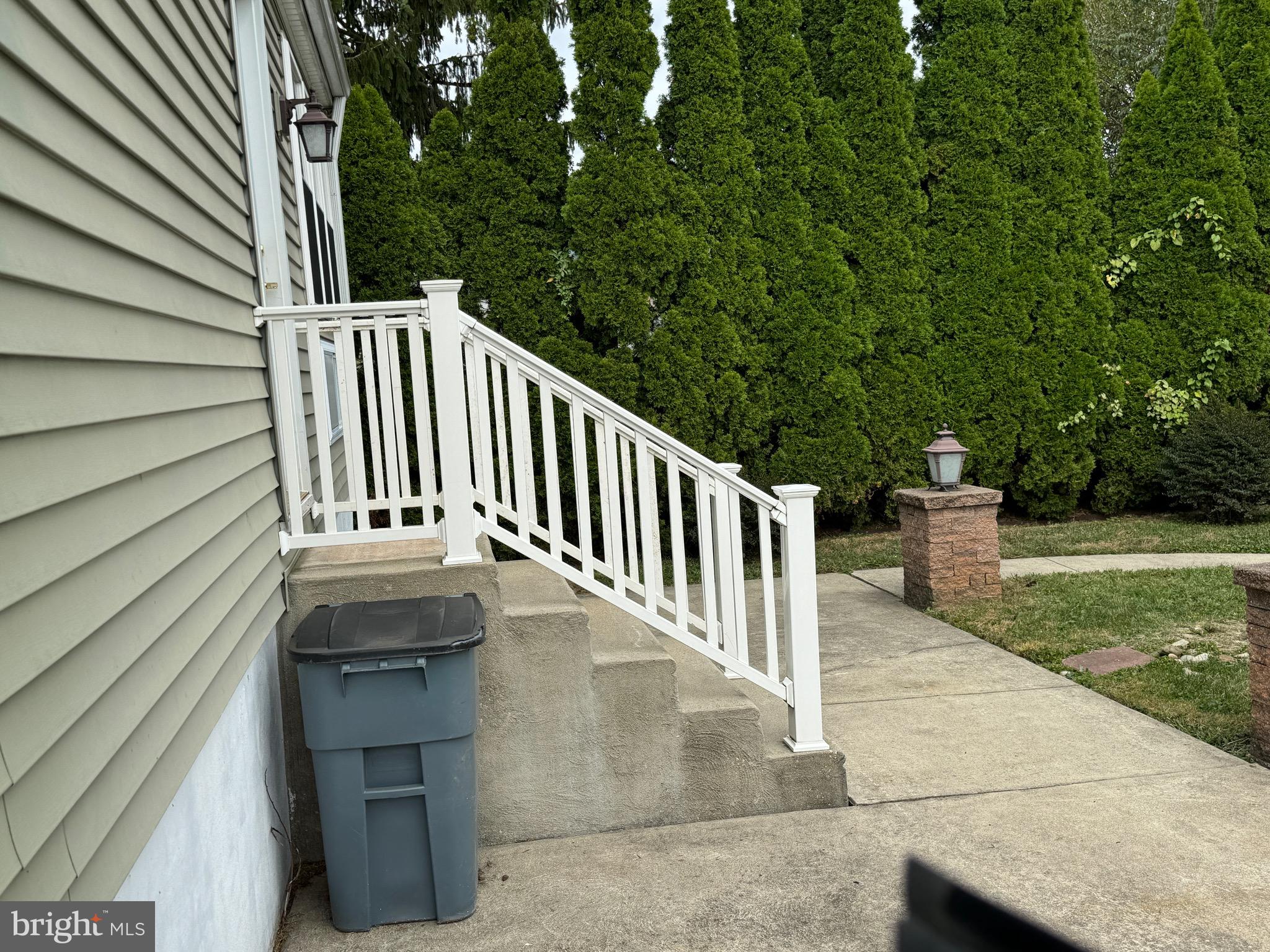 13 Beechwood Road Brookhaven, PA 19015 - Photo 21 of 22 Gallery Image 21