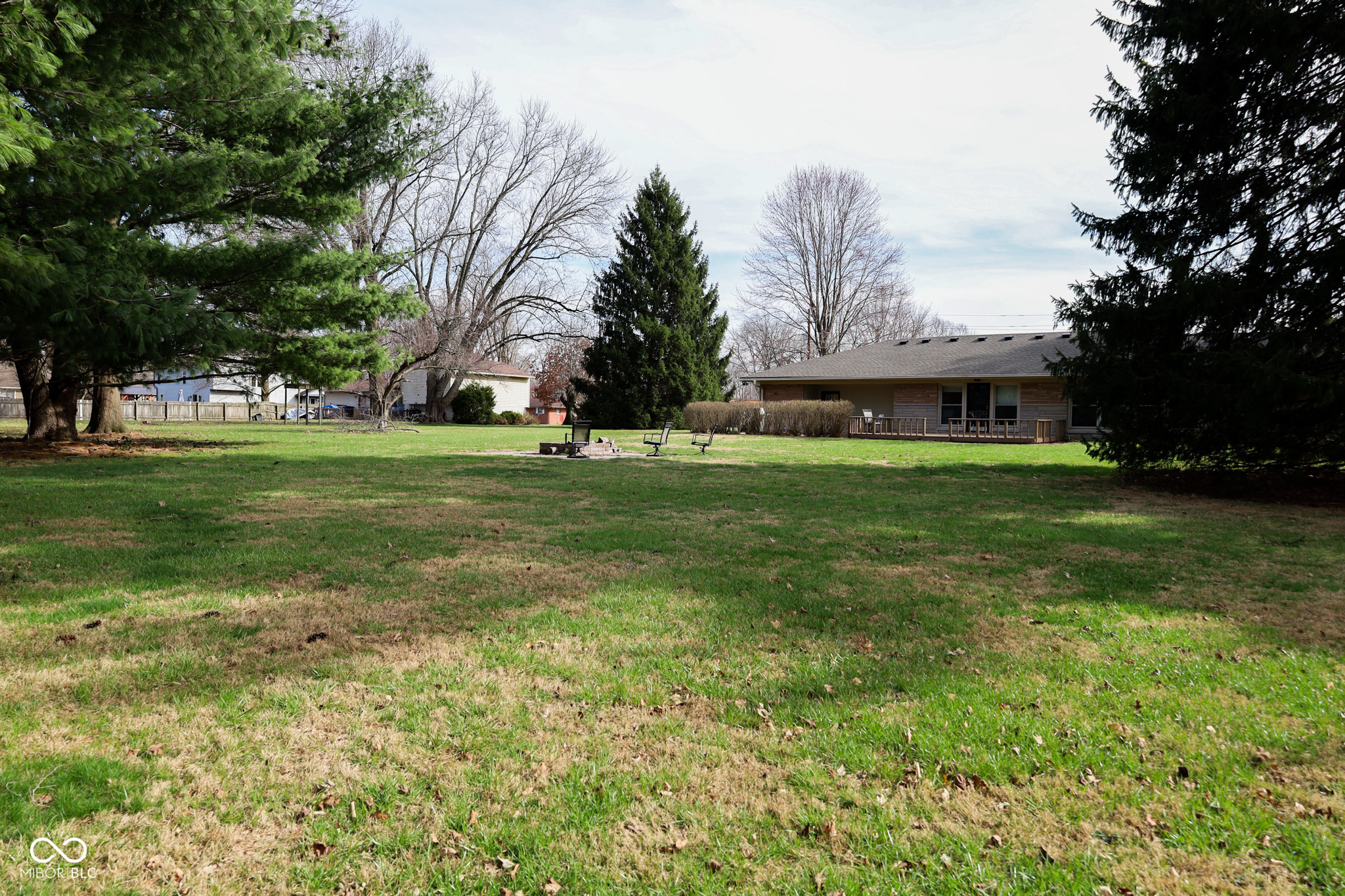 40 West Banta Road Indianapolis, IN 46217 - Photo 34 of 34 Gallery Image 34