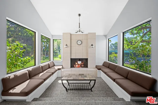 $2,795,000 | 1424 Avenida De Cortez, Pacific Palisades, CA 90272