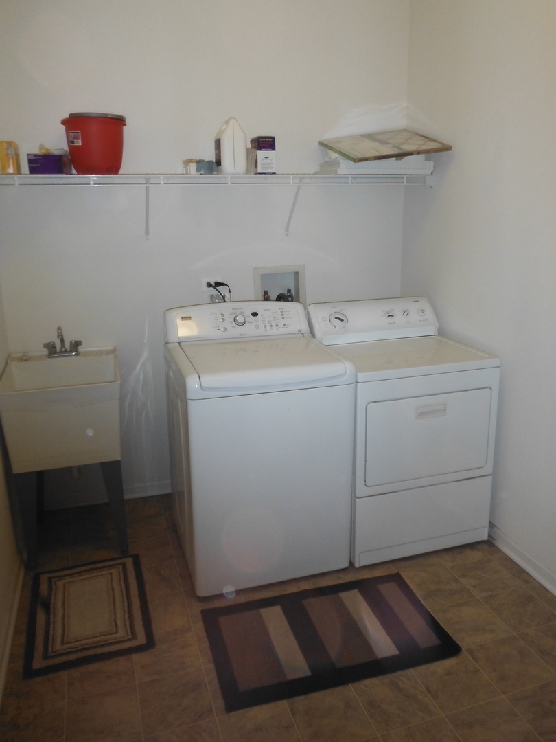 500 East St Charles Road, Unit 503 Lombard, IL 60148 - Photo 30 of 36