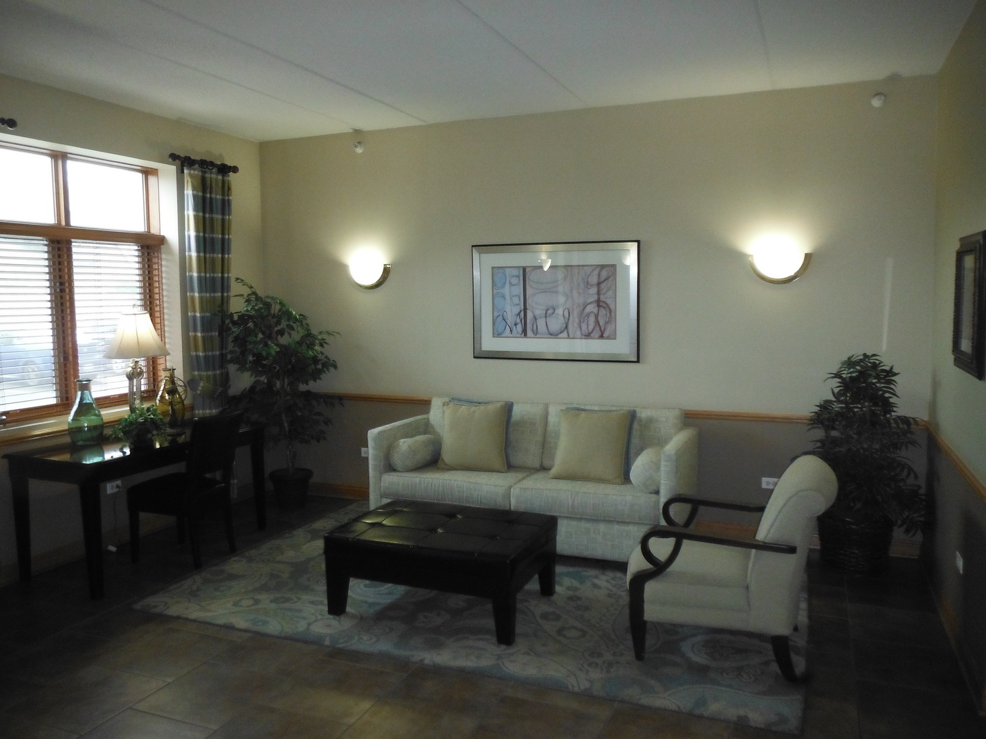 500 East St Charles Road, Unit 503 Lombard, IL 60148 - Photo 8 of 36