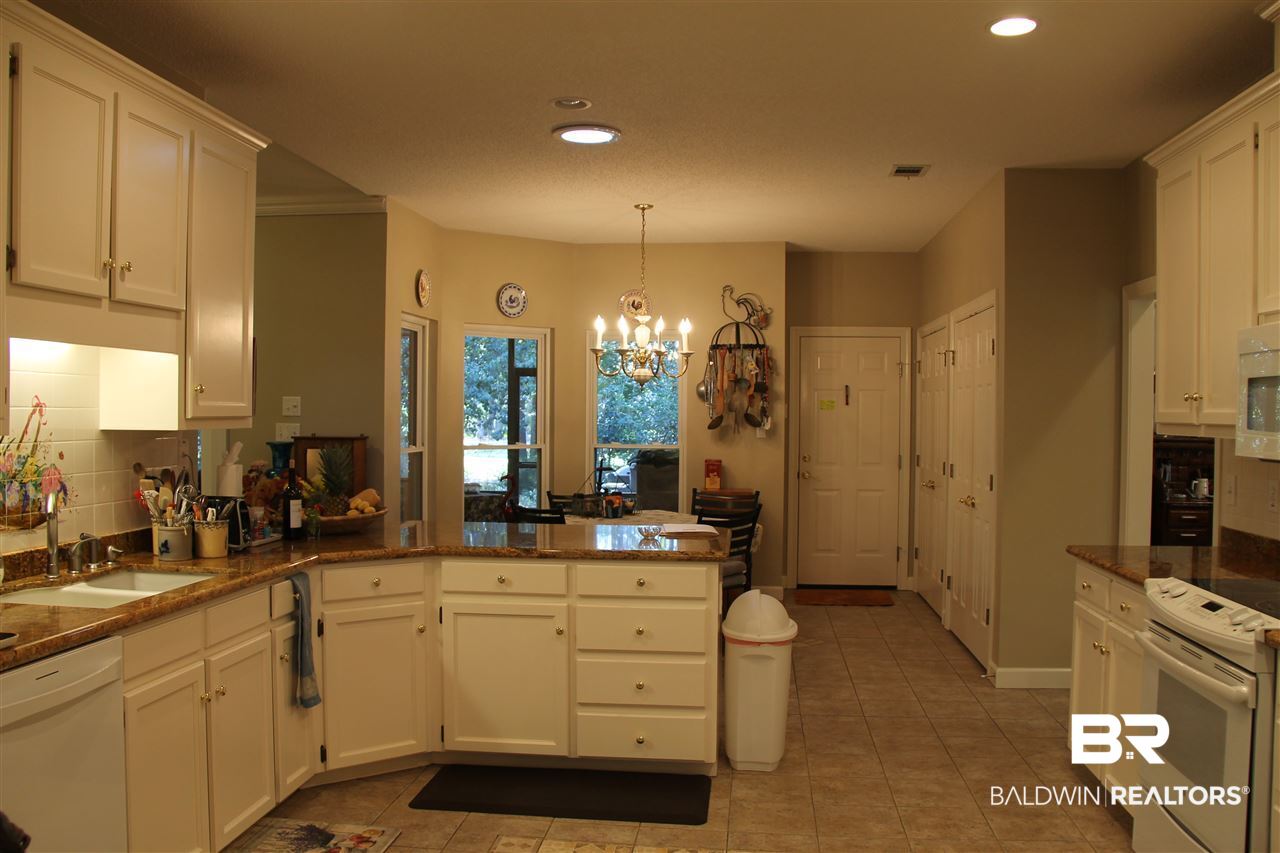 30615 Laurel Court Daphne, AL 36527 - Photo 12 of 42