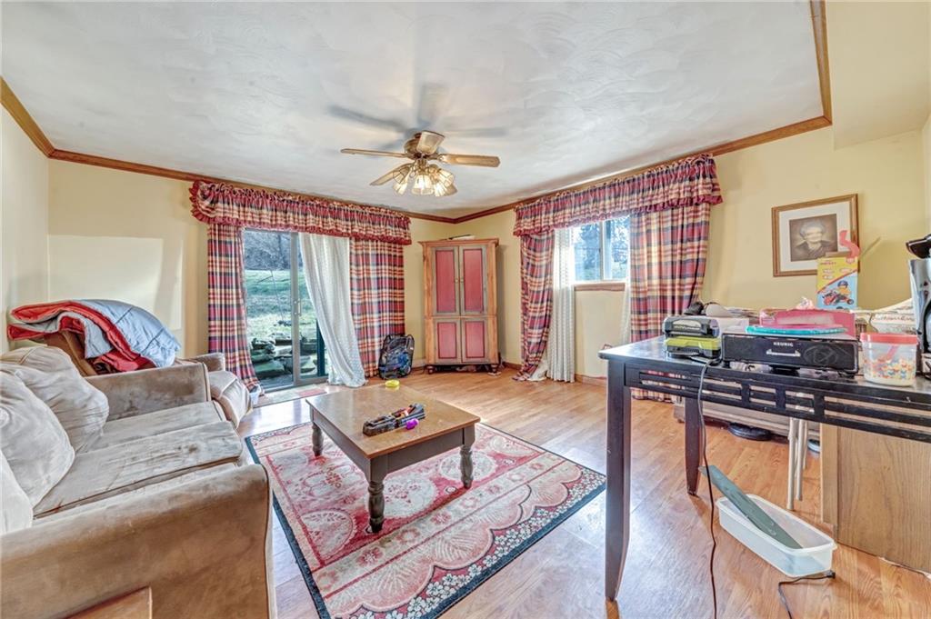 19 Rossi Drive McKees Rocks, PA 15136 - Photo 19 of 24 Gallery Image 19